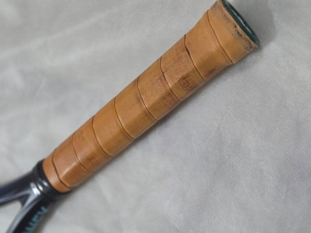 YONEX EZONE 100 G2 2022（元グリップ換装）