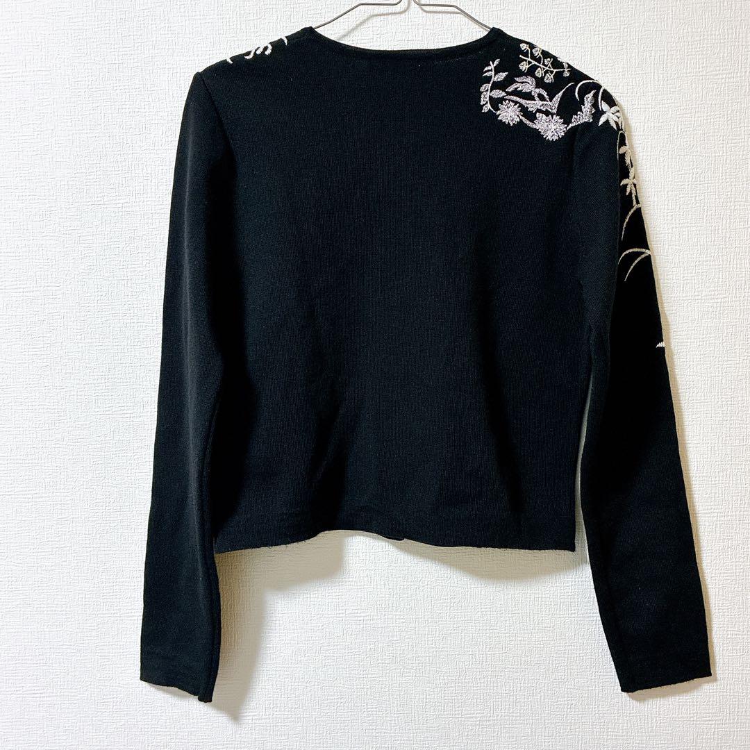 Blumarine ブルマリン カーディガン 花 刺繍 ブラック ウール シルク