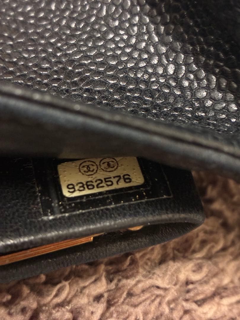 B*-様 CHANEL シャネル　【良品】 ブラックレザー 二つ折り財布
