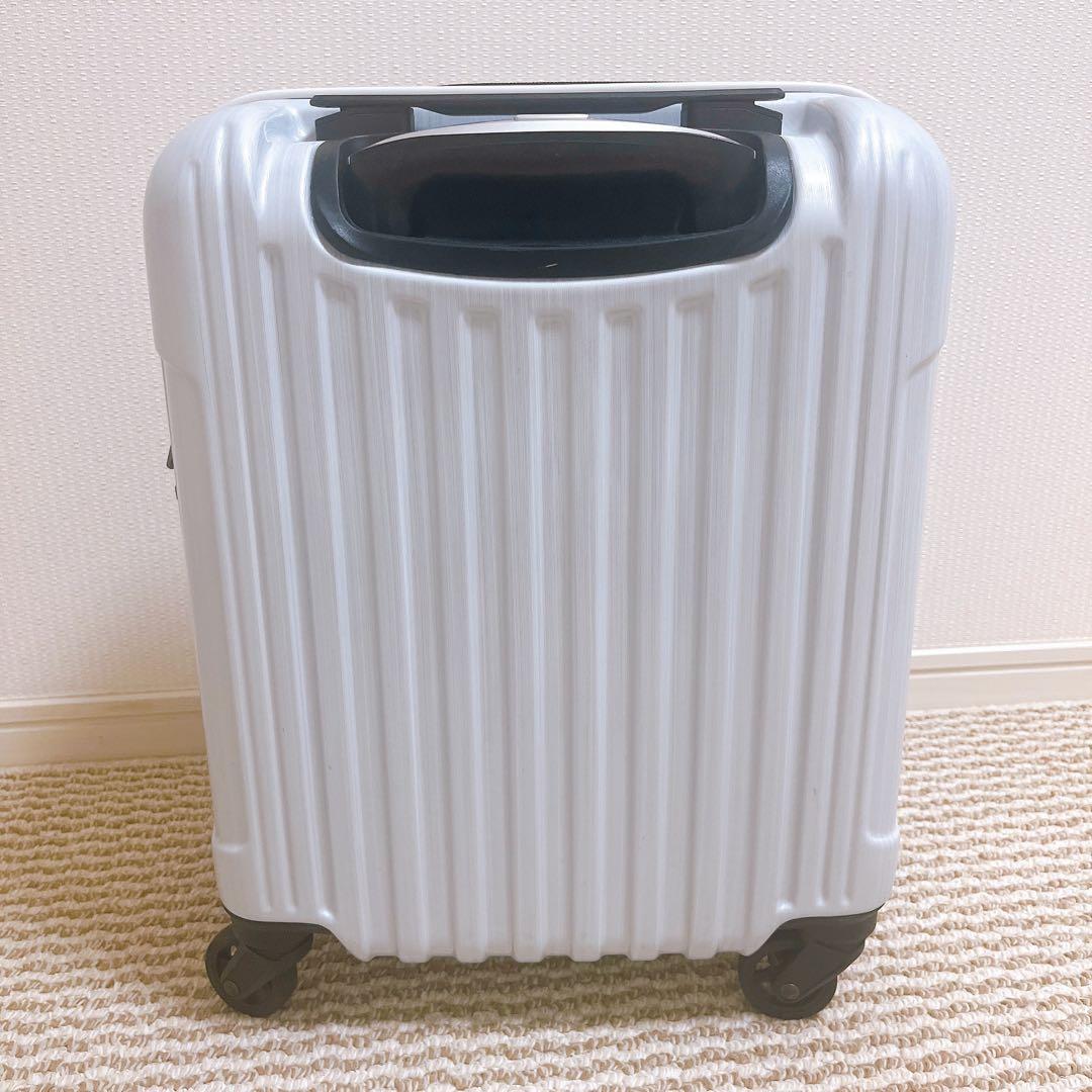 SKY NAVIGATOR キャリーケース　機内持ち込み　ホワイト