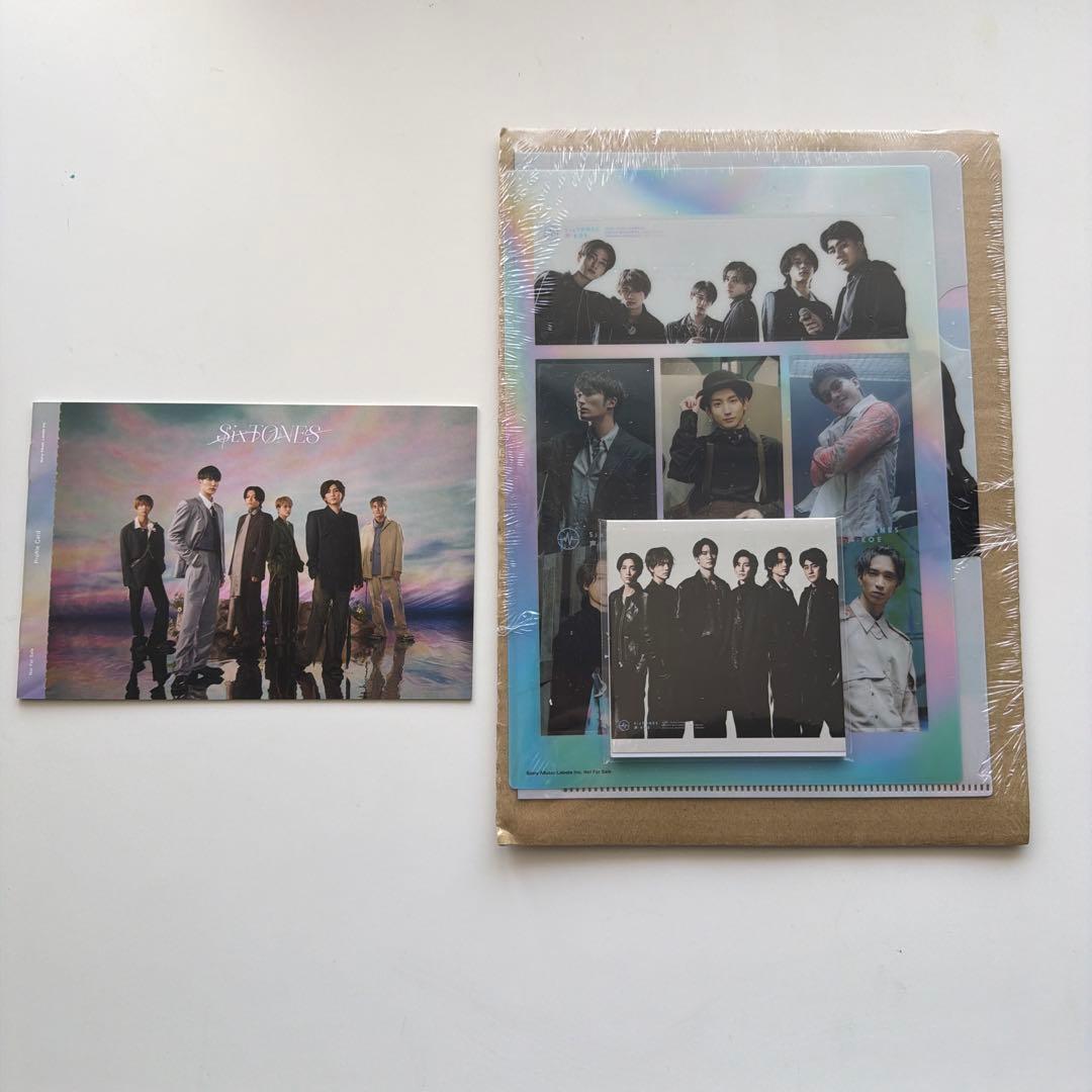 【外袋無し】SixTONES CD &DVD 43枚 特典グッズ付き　まとめ売り