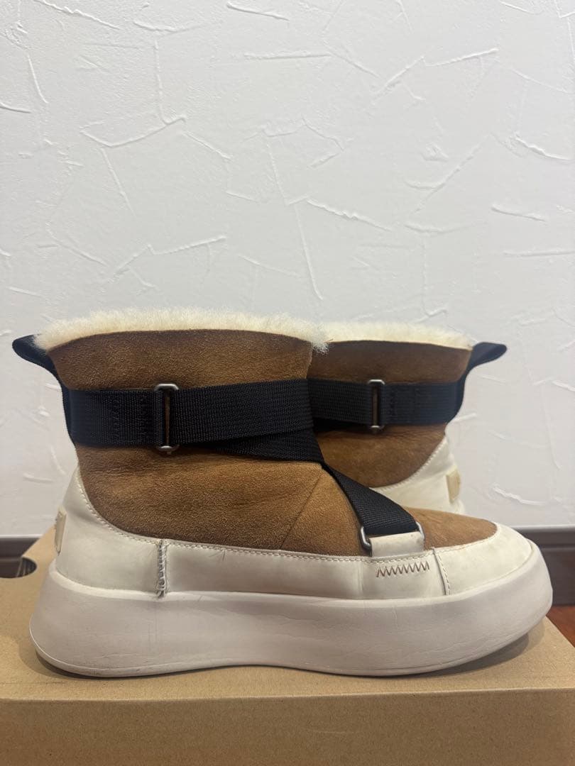 【完売品】UGG 厚底 ボアブーツ24cm 正規品