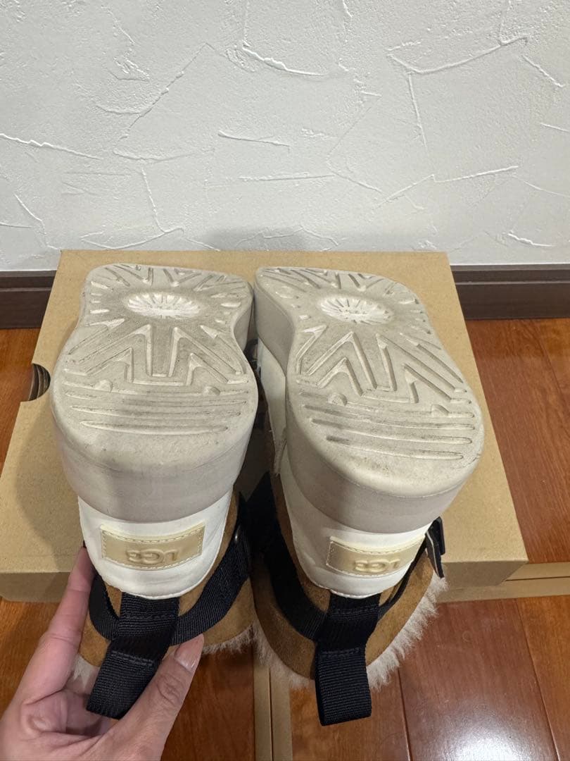 【完売品】UGG 厚底 ボアブーツ24cm 正規品