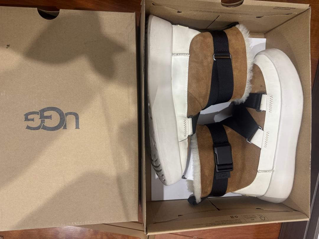 【完売品】UGG 厚底 ボアブーツ24cm 正規品