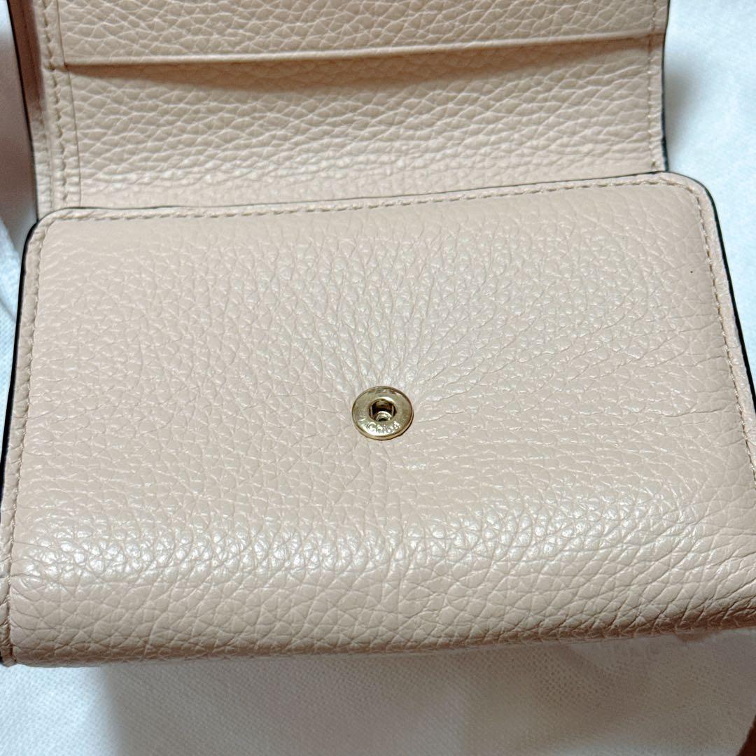 Chloe 財布 アルファベット スモールトリフォールド チャームなし