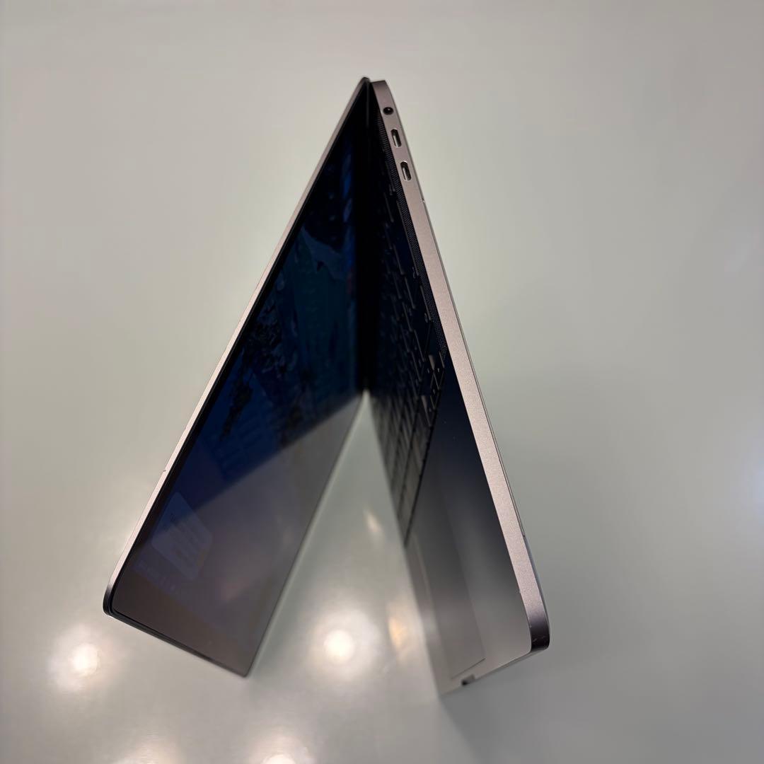 MacBook Pro 13インチ 2020 i5 16GB 512GB