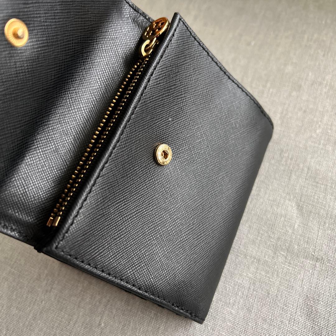 TORY BURCH トリーバーチ 二つ折財布 黒
