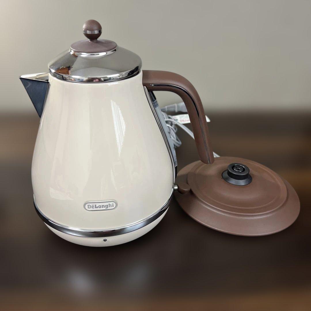 新品未使用デロンギ アイコナicona・ヴィンテージ ベージュ電気ケトル
