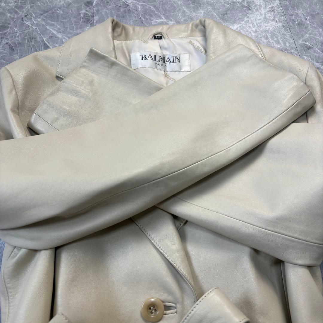 XL♡バルマン♡ラムレザー　ロングコート　ベルトリボン　ホワイトベージュ