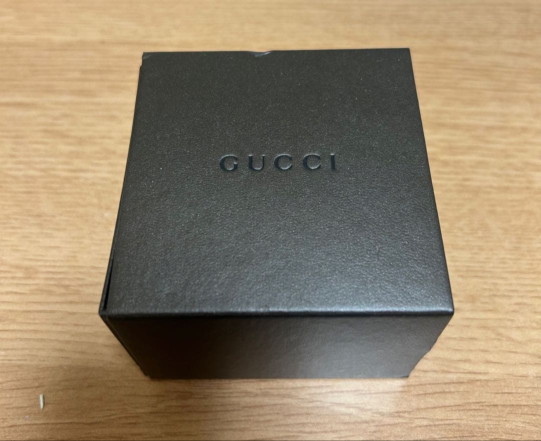 GUCCI ネックレス　シルバー　ペンダント　箱付