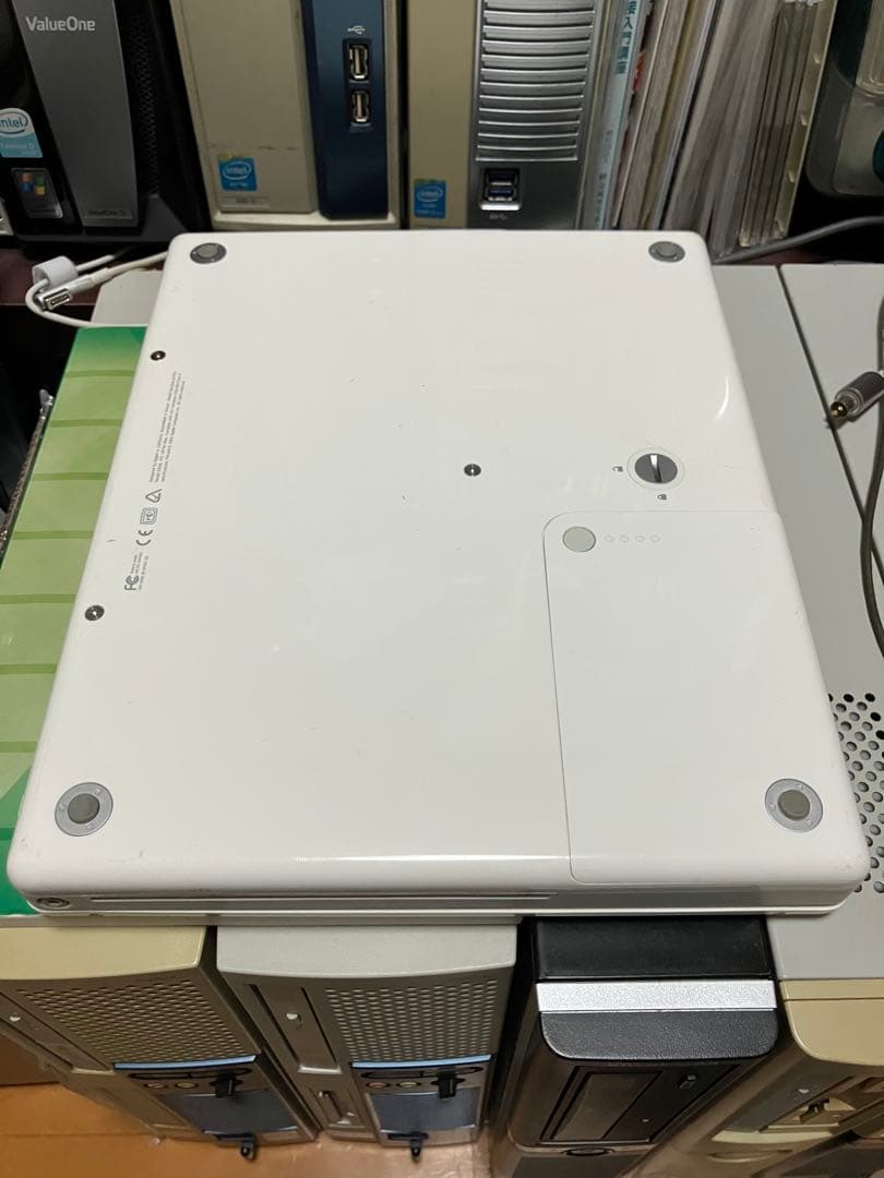 Apple iBook G4 12インチ ホワイト