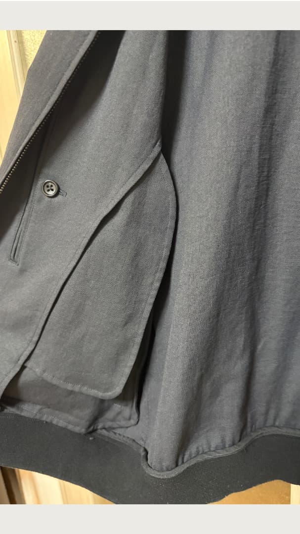 【2025年購入・ほぼ新品】Theory セオリー ブルゾン 濃紺 Mサイズ