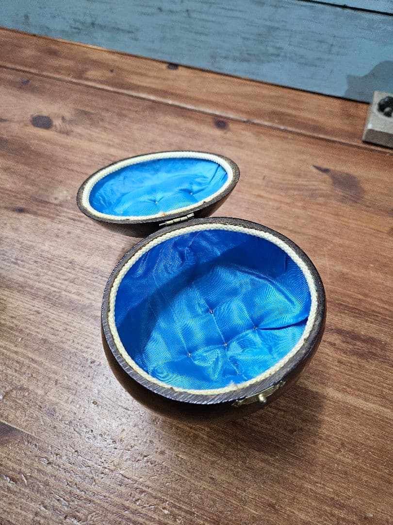 ヴィンテージ ココナッツのジュエリーボックス ケース 小物入れ 裁縫箱