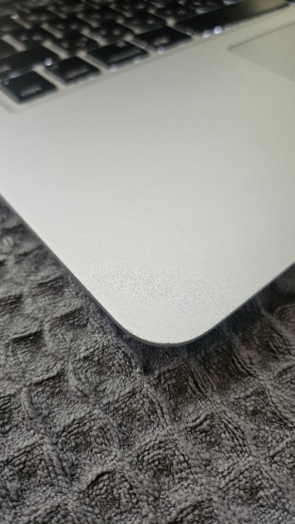 MacBook Air 13インチ モデルA1466【ジャンク】