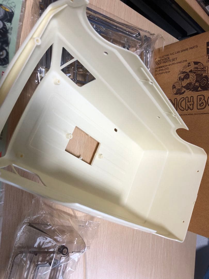 TAMIYA LUNCH BOX 1/12 ボディパーツセット