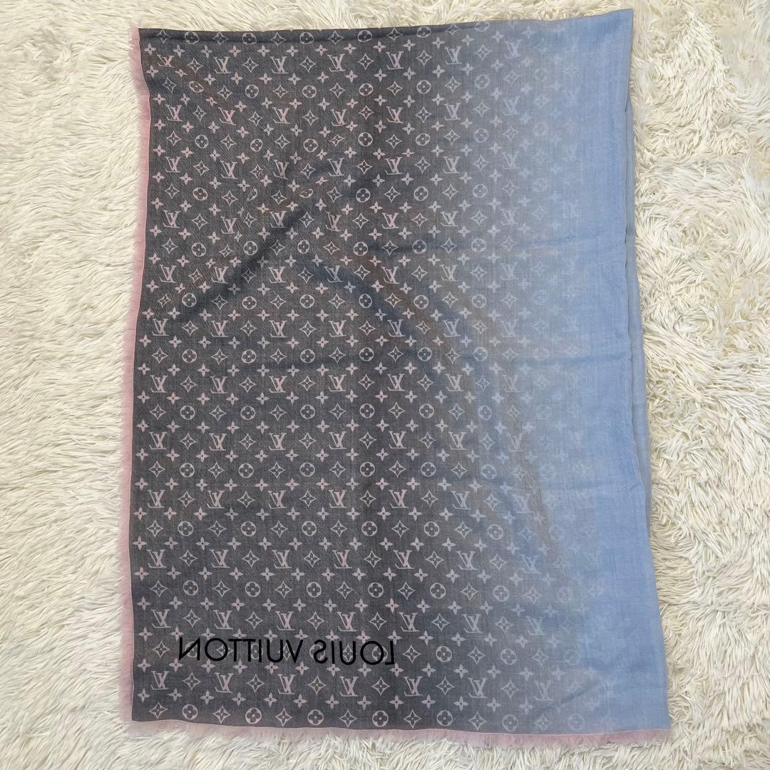 【未使用に近い】ルイヴィトン 大判ストール グラデーション LVロゴ モノグラム