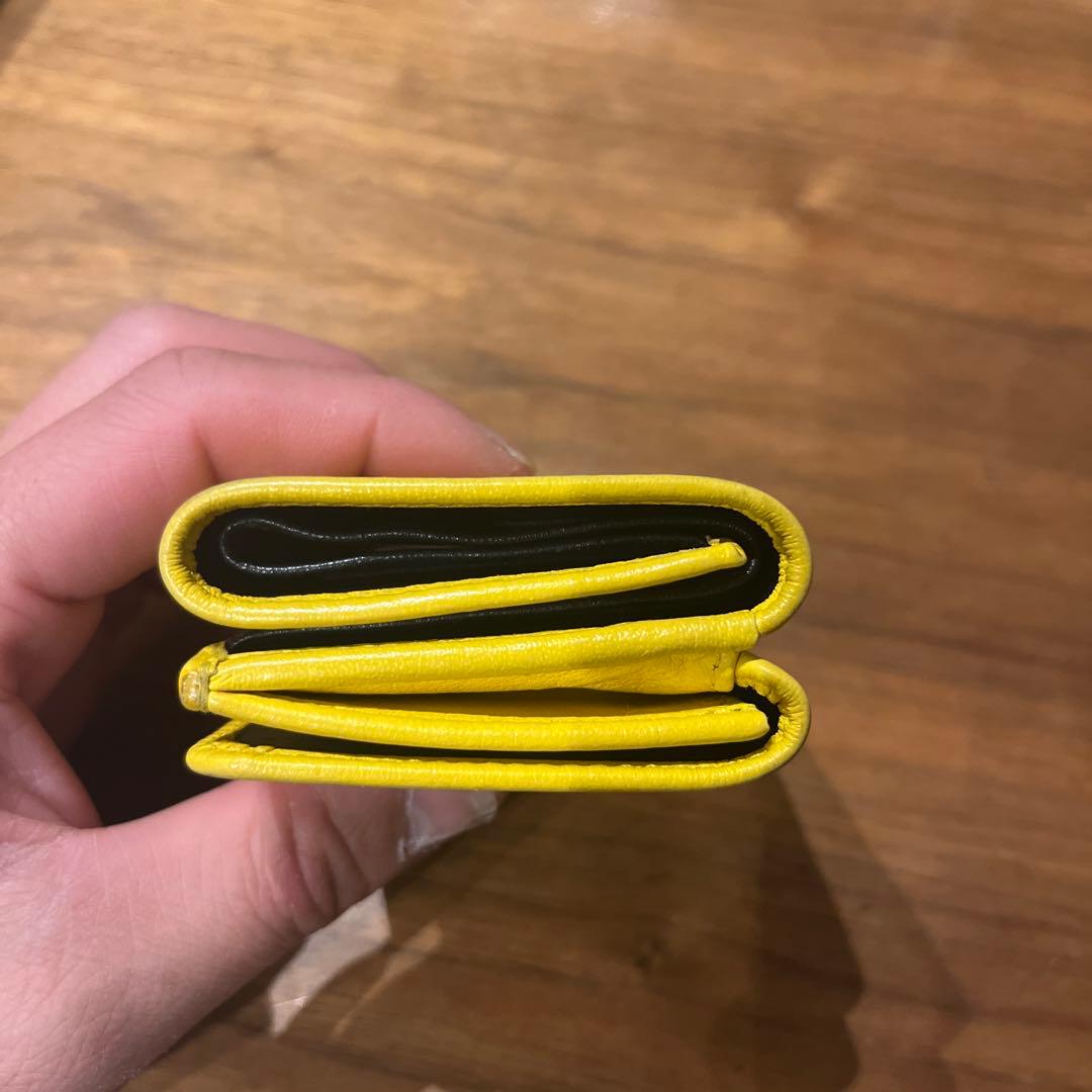 BALENCIAGA イエロー 三つ折り財布