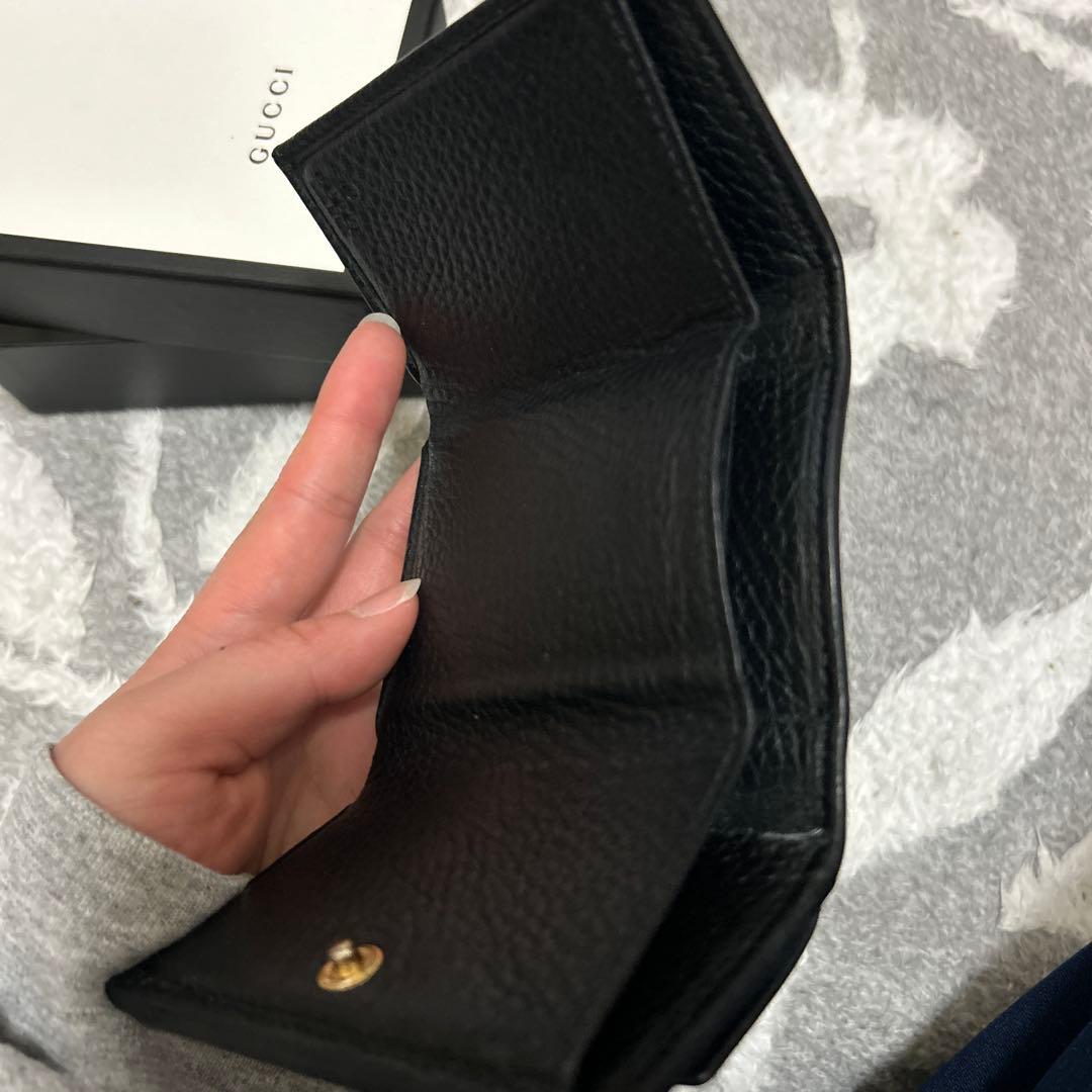 GUCCI ブラックレザー 三つ折り財布箱、袋付き