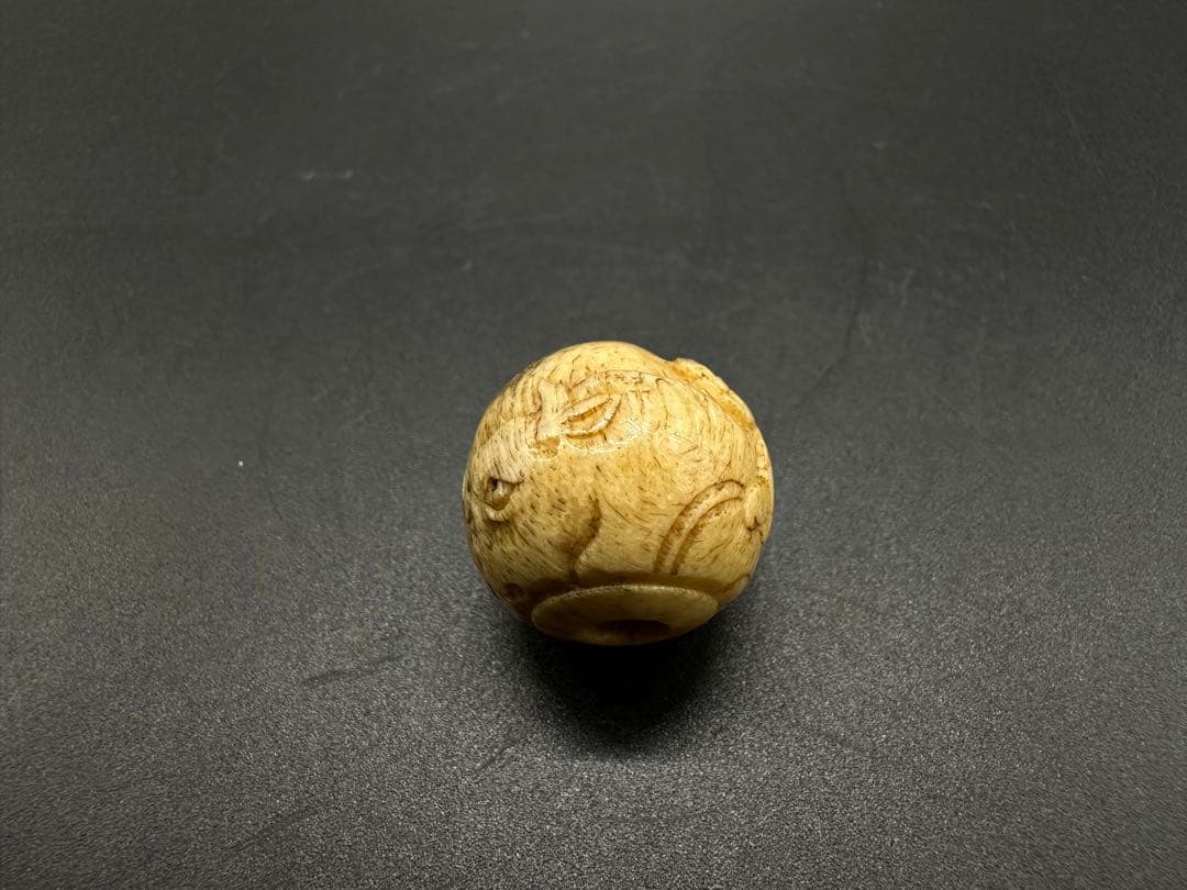緒締　玉　骨製　骨董古美術