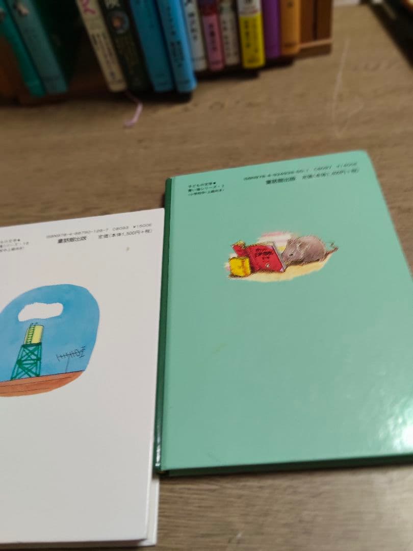 児童書小学校低学年から高学年向き A 6冊　B8冊から2冊お選び下さい