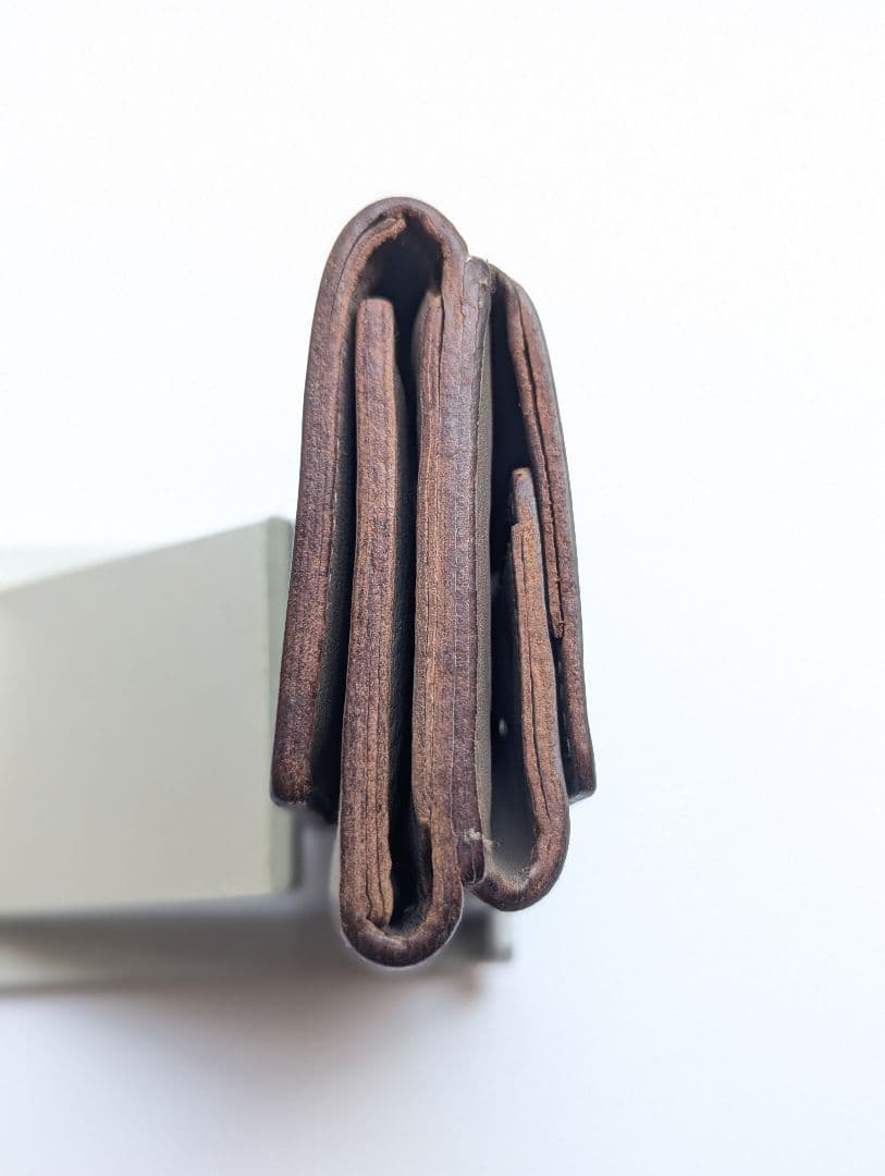 イルビゾンテ トリフォルドウォレット コンパクト トルトラ 男女兼用