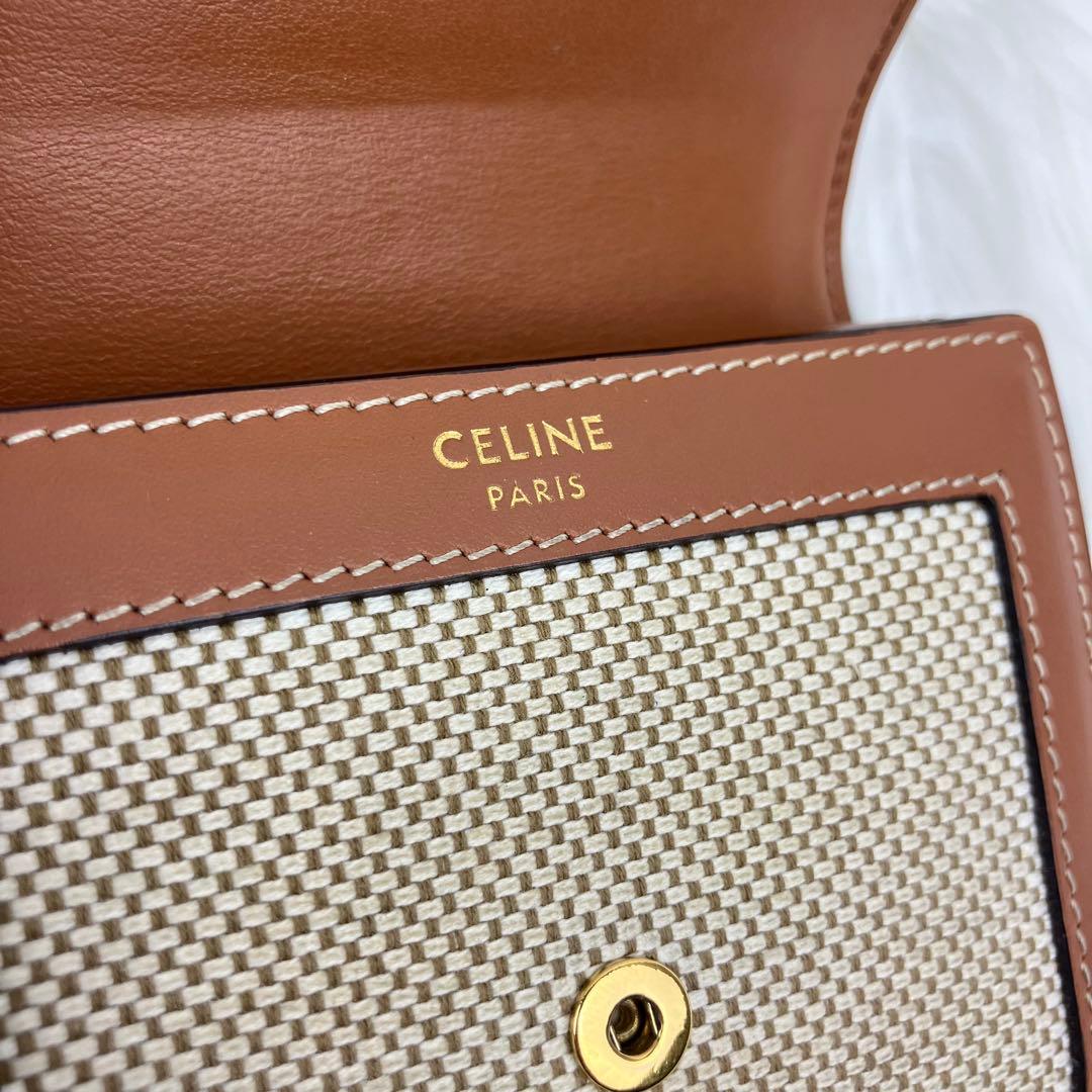CELINE セリーヌ　スモールウォレット　トリオンフ　三つ折り財布
