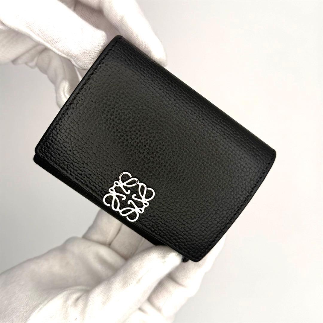 美品 !LOEWE アナグラム ブラック 三つ折り財布