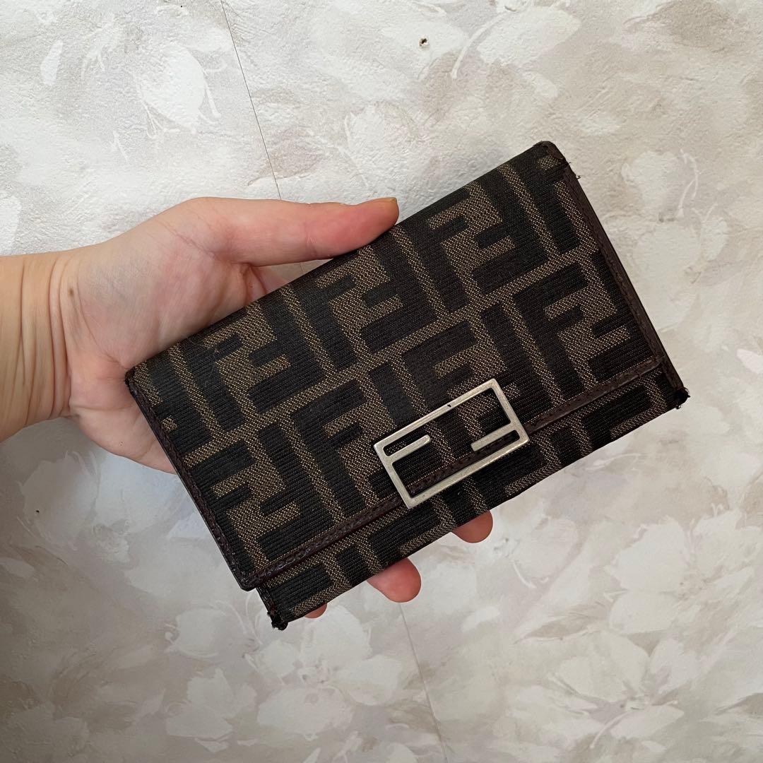 FENDI フェンディ ズッカ柄×レザー 三つ折り財布 ミニ財布