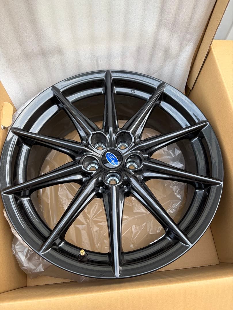 BRZ GR86純正18ホイール(STIsport特別色)