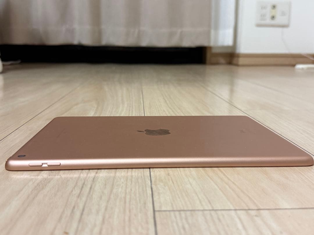 【iPad (第八世代）】本体 128G wifi ローズゴールド