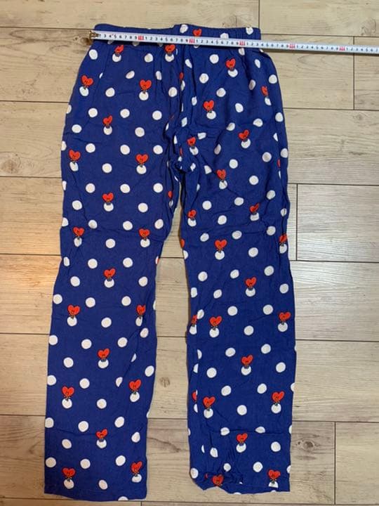 TATA BT21 パジャマ　Tシャツ　Hunt