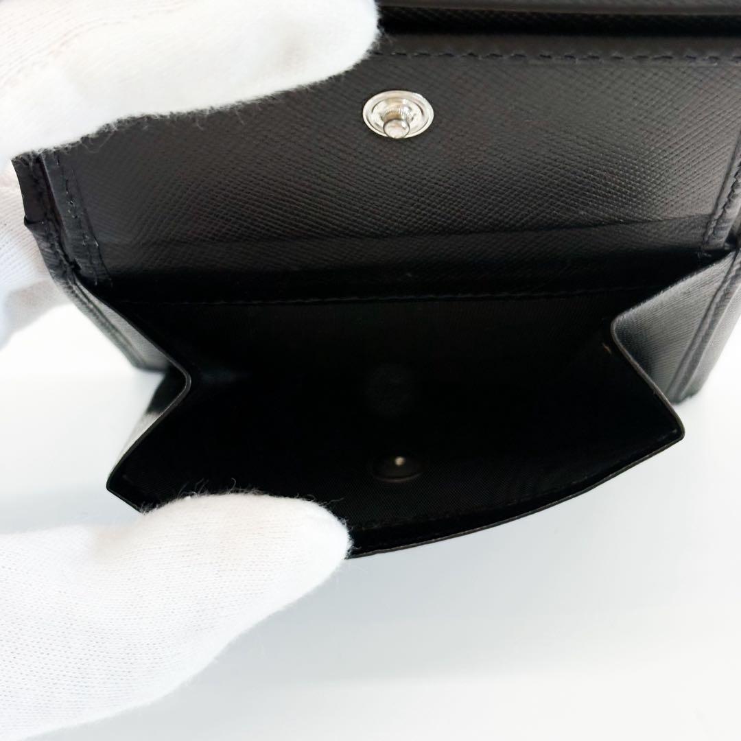 ♡未使用♡ PRADA プラダ サフィアーノレザー 二つ折り 財布