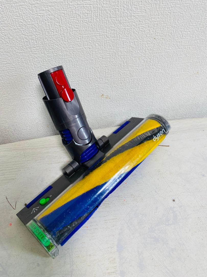 Dyson ハンディ掃除機 -SV18