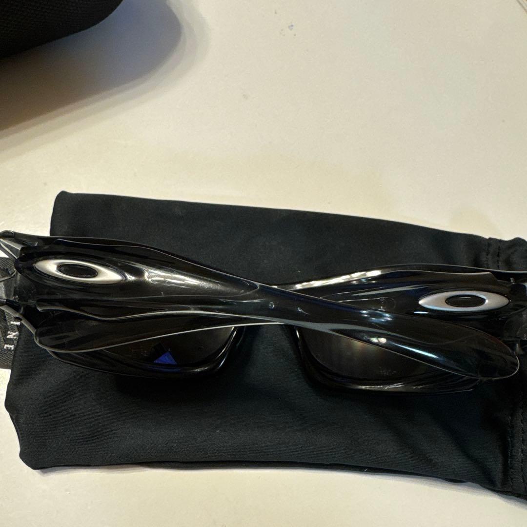 Oakley サングラス　ケース付　スポーツ