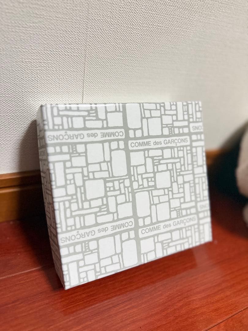 コムデギャルソン Big Bow二つ折り財布