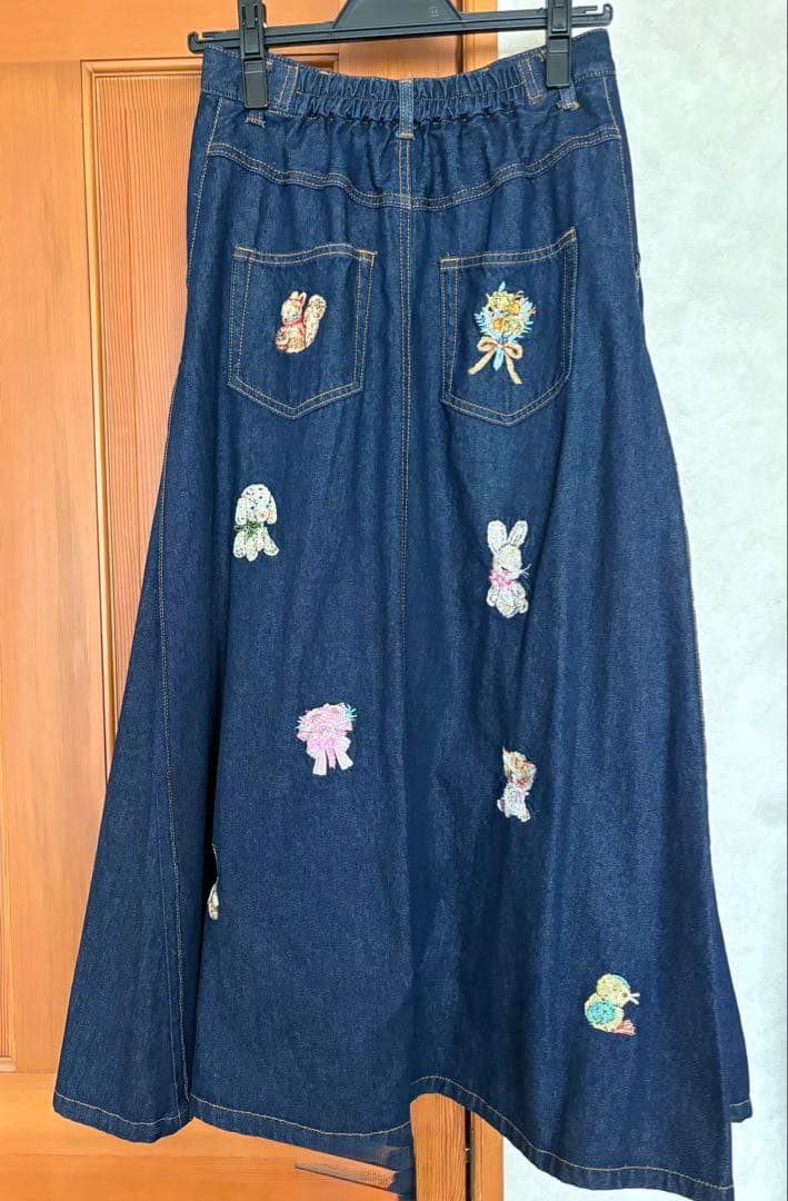 ⭐️yukiemon トランポリン刺繍　デニムロングスカート美品