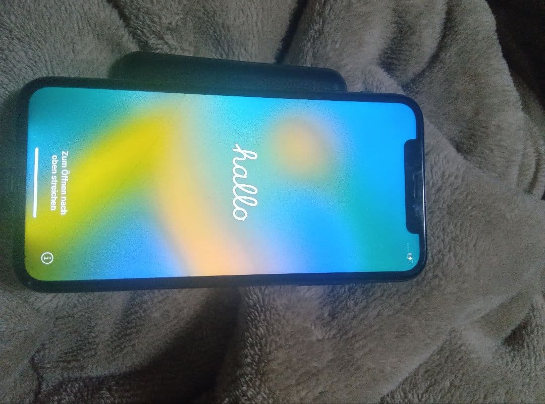 iPhone X 操作◯ 割れ有 格安　256GB スペースグレー　SIMフリー
