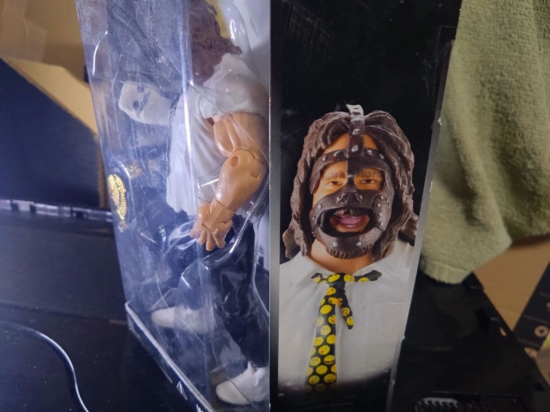 WWE Mankind フィギュア JAKKS Pacific製