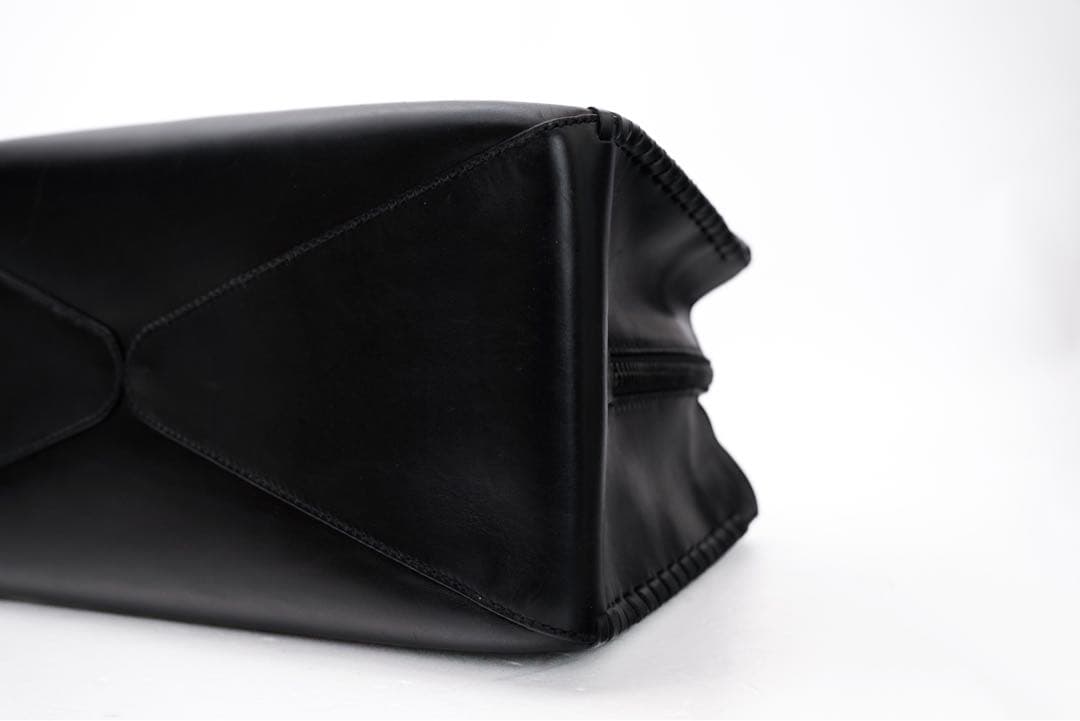 バッグ Rare GUCCI Leather Wood Handle Tote Bag
