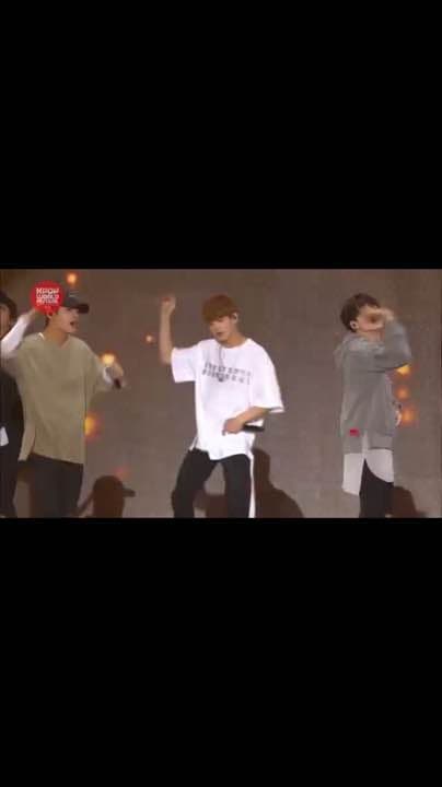 BTS 防弾少年団 バンタン メンバー着用シャツ グク