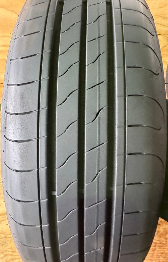 185/65R15 グッドイヤー夏タイヤ2本。バリ溝！