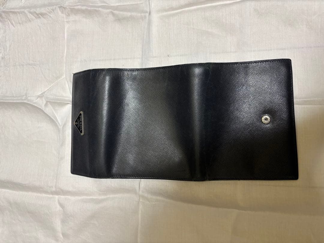【最終値下げ】PRADA 三つ折り財布　サフィアーノ