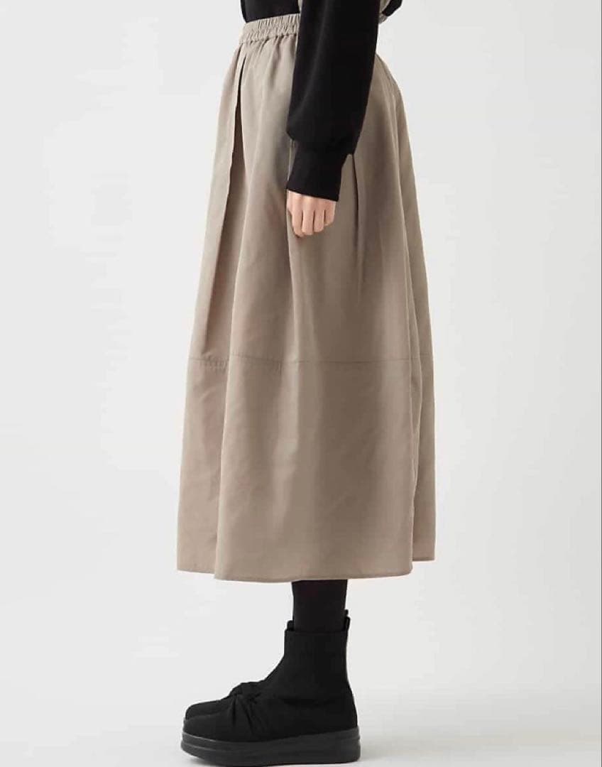 美品 HIROKO BIS／タックコクーンスカート　洗濯機可