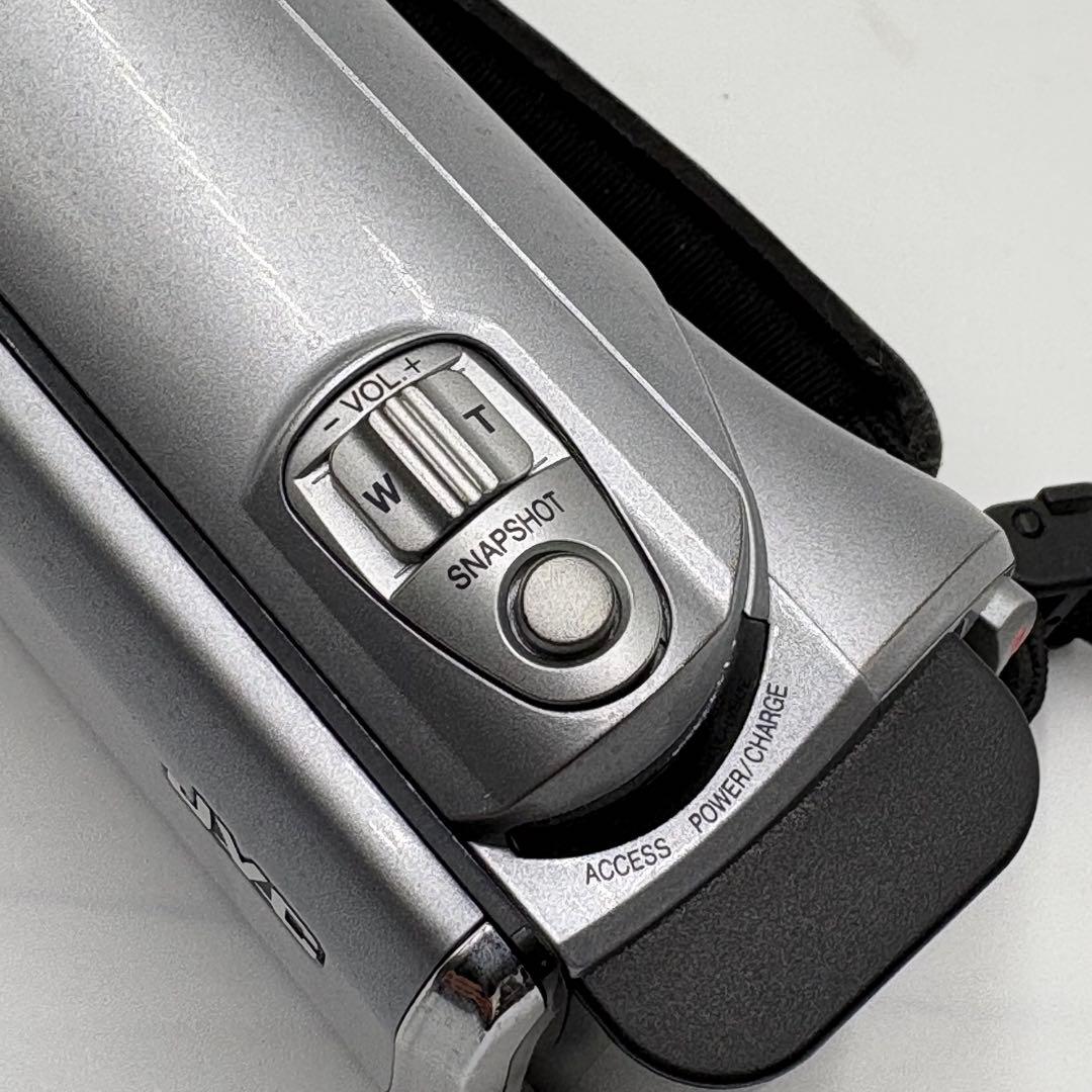 JVC Victor エブリオ Everio GZ-HM180-S ビデオカメラ