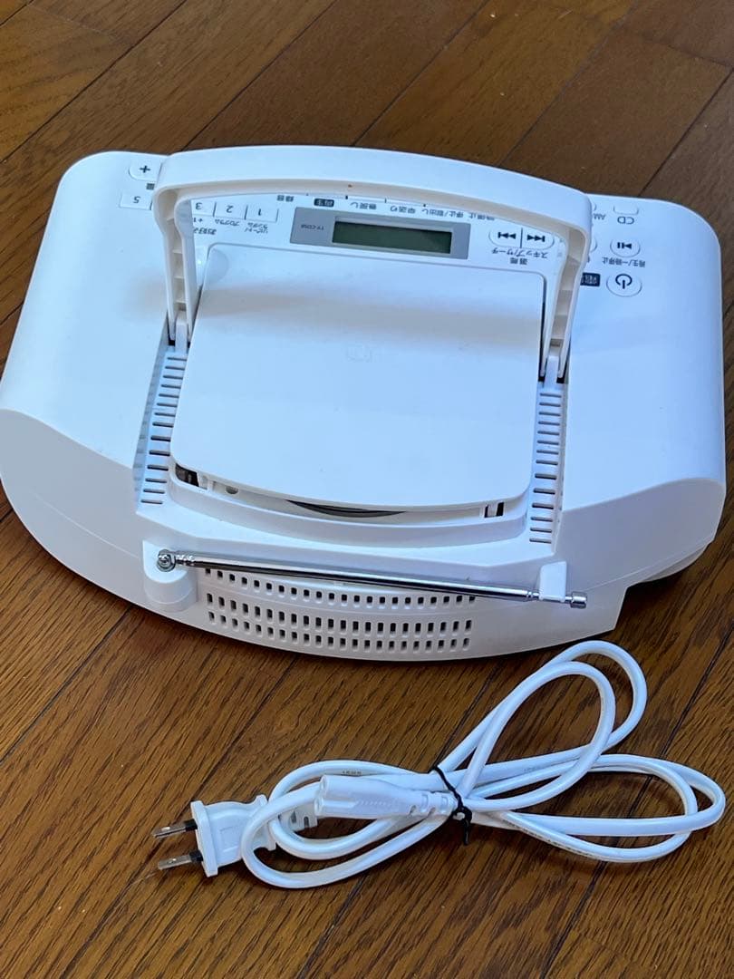 TOSHIBA ポータブルCDプレーヤー ホワイト