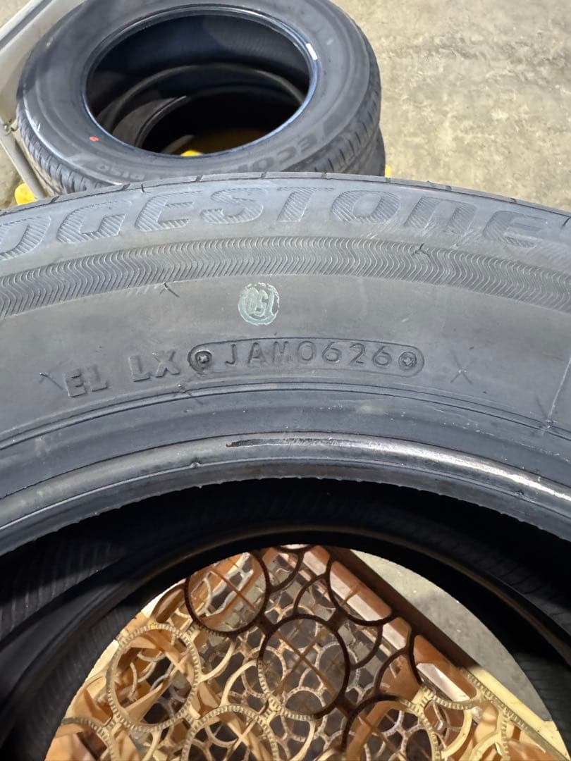 26年製走行20kmブリジストンEP150エコピア 185/65R15 88S