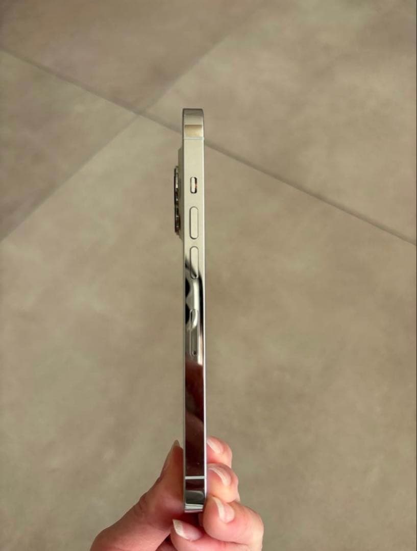 【美品】Apple iPhone 13 Pro