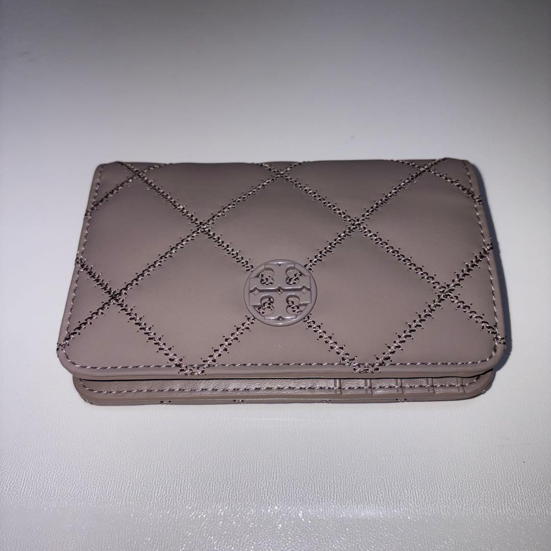『まこ』♡ TORY BURCH 折財布