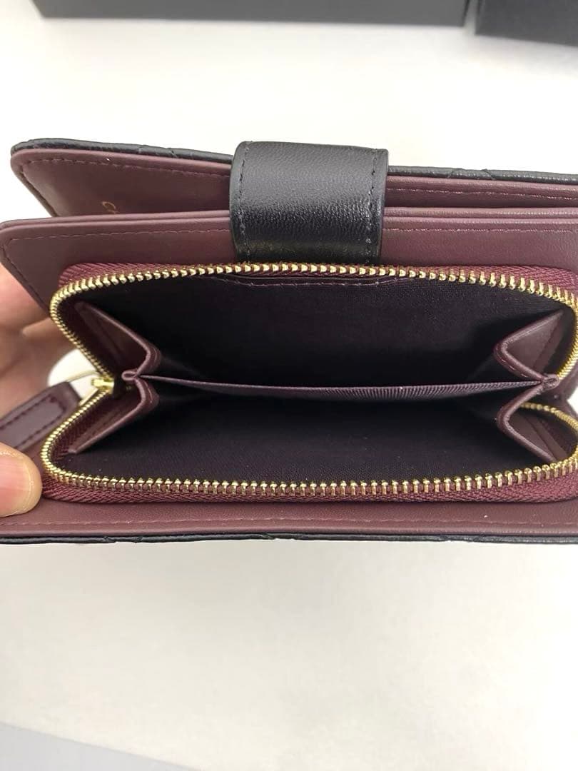 Chanel キルティング ブラック 二つ折り財布