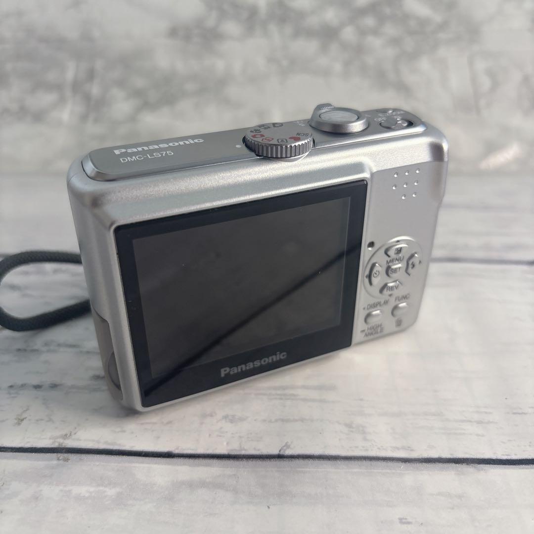【美品】Panasonic DMC-LS75 シルバー コンパクトデジタルカメラ